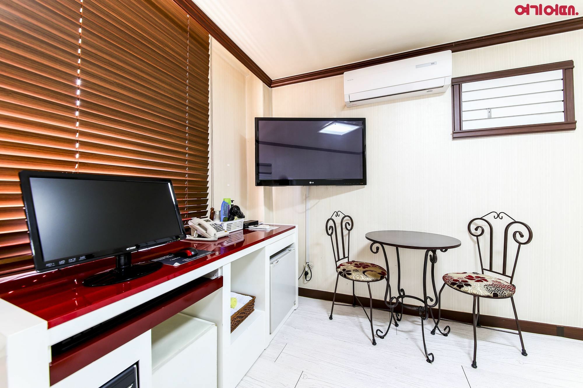 Goodstay Grand Motel Chuncheon Bagian luar foto