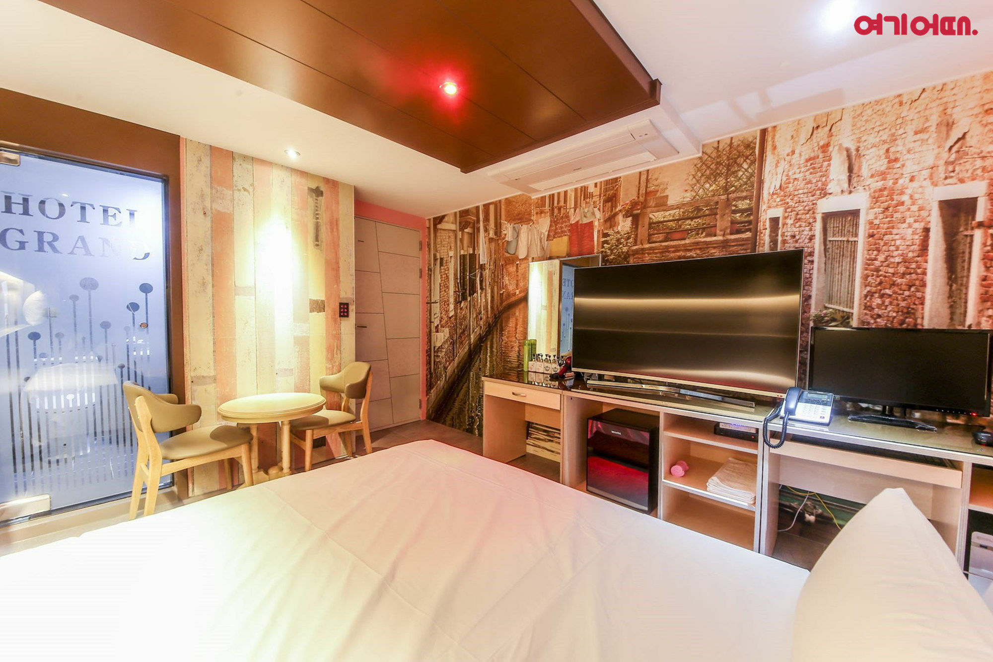 Goodstay Grand Motel Chuncheon Bagian luar foto